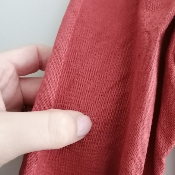 Theory Aprine New Stretch Linen Off the Shoulder Top in Carmine Red P (00-0) - Picture 9 of 16